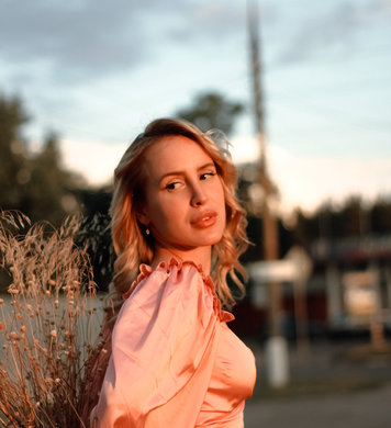 Александра