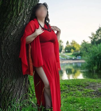 Полина
