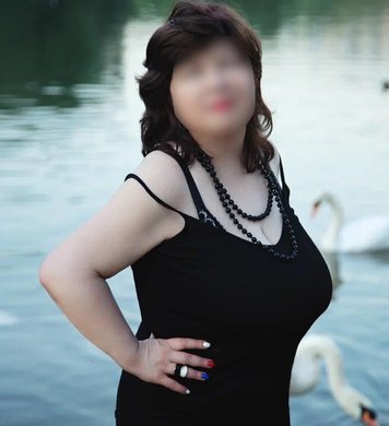 Полина